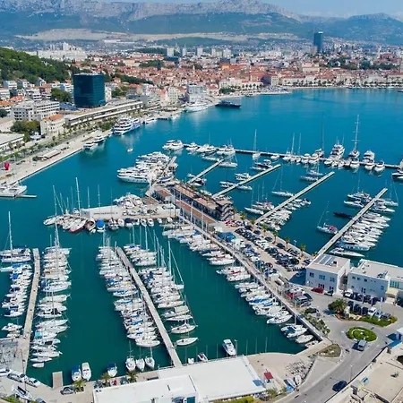 Aviani Apartman Split