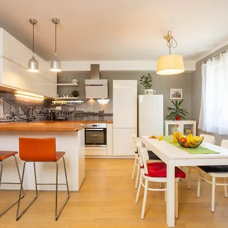 Apartment Aviani